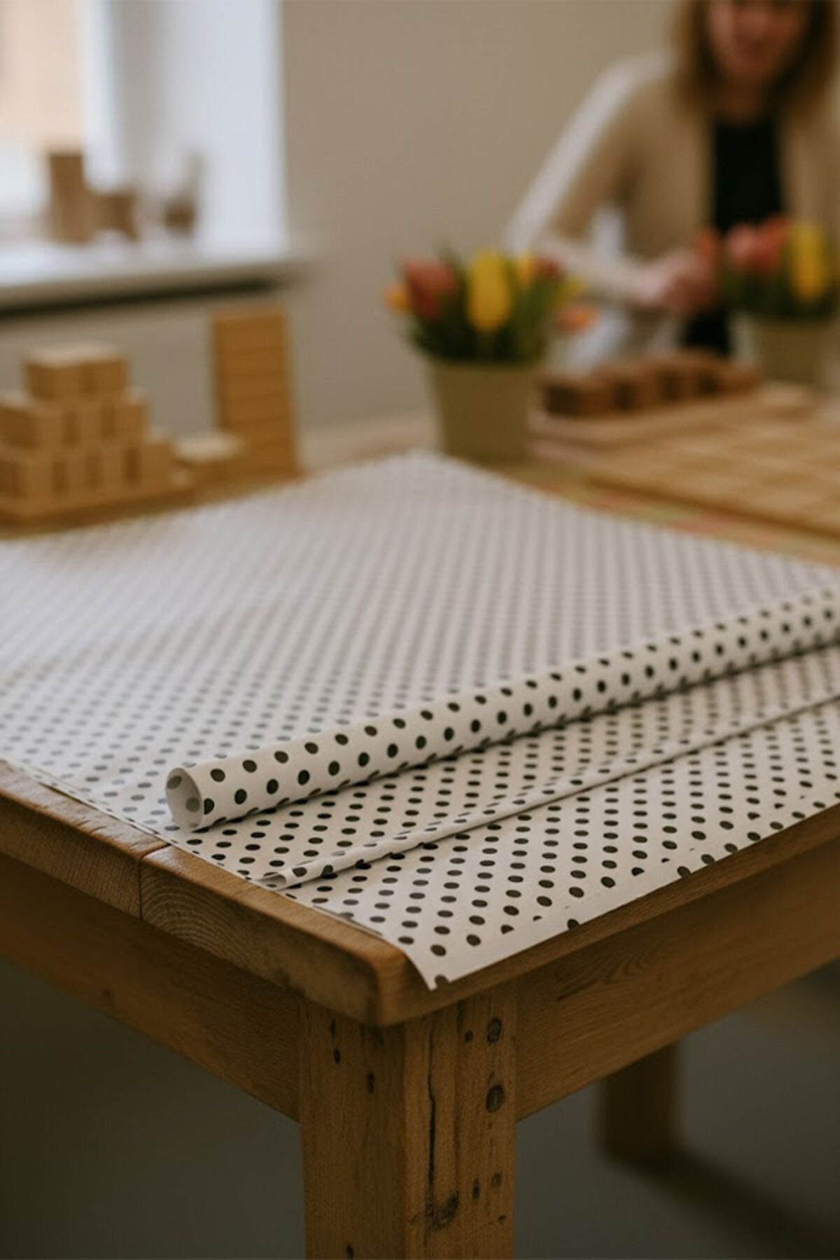 Beyaz Üzeri Siyah Puantiye Ambalaj Kağıdı 10 Adet 70x100cm Hediye Paketleme Hediye Kağıdı