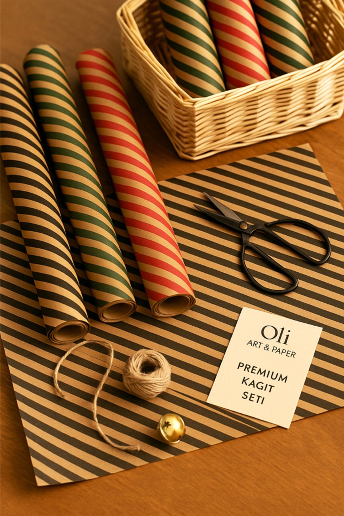 Hediye Kağıdı Verev Çizgi 3 Renk Kraft üzeri Yeşil-Kırmızı-Siyah Renkli 30 Adet 30 metre Jüt İp