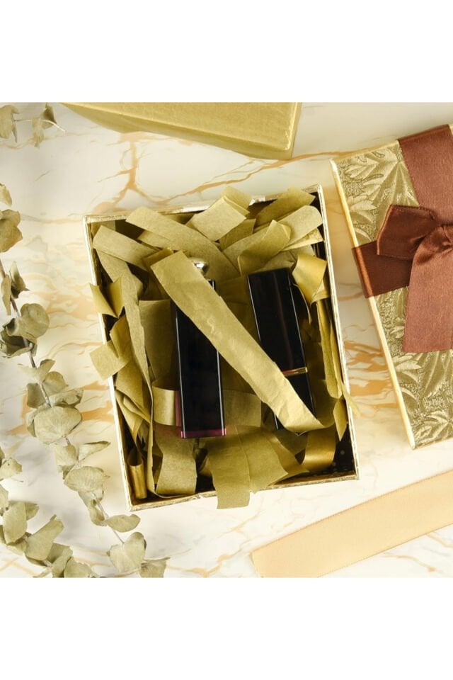 Altın Pelur Kağıdı 50x70cm 15 Adet Hediye Paketleme Paket Kağıdı Kutu Süsleme