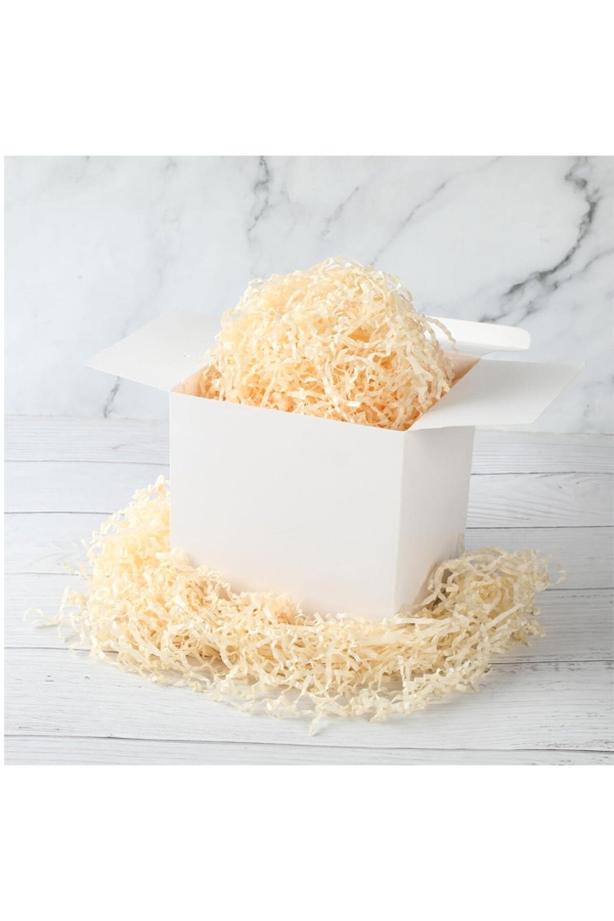 Zigzag Kırpık Kağıt 500gr. K.Krem 1ad. Kutu İçi Dolgu Malzemesi Pelur Kırpıntı Süs Dolgu Malzemesi