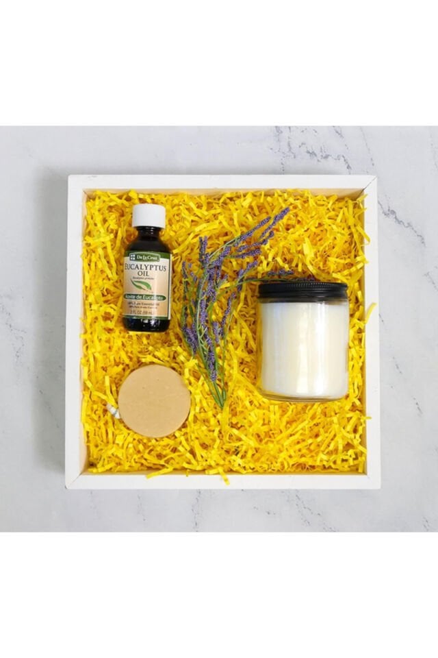 Zigzag Kırpık Kağıt 1000gr. SARI 1ad. Kutu İçi Dolgu Malzemesi Pelur Kırpıntı Süs Dolgu Malzemesi